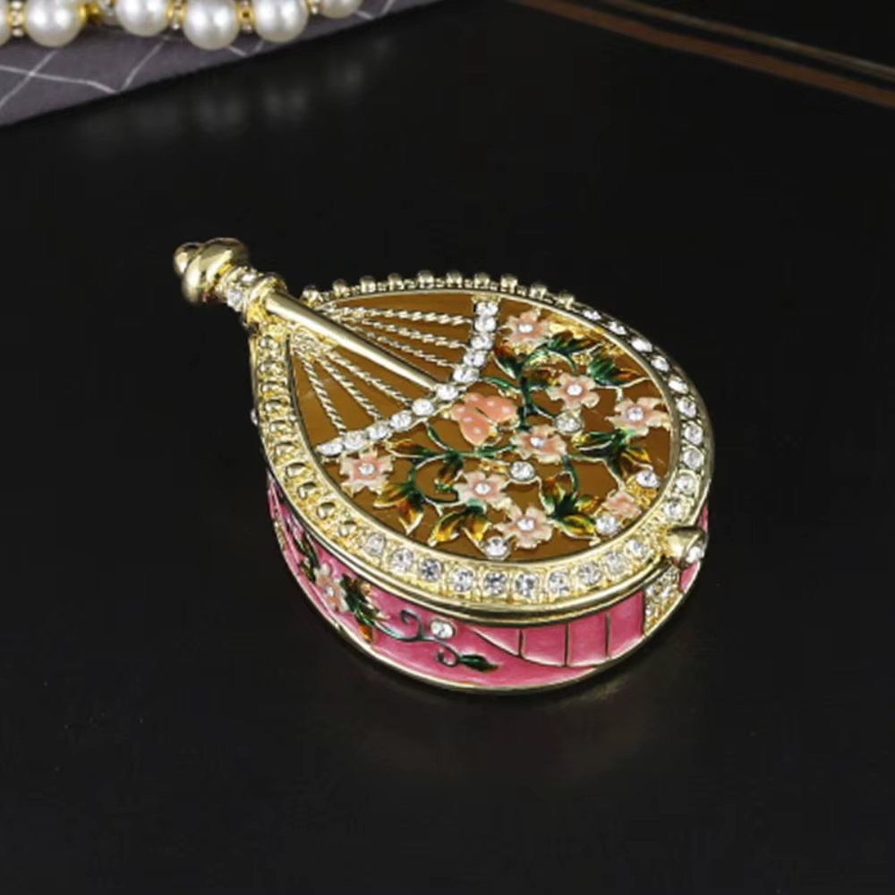 Boîte à bijoux en émail peinte à la main