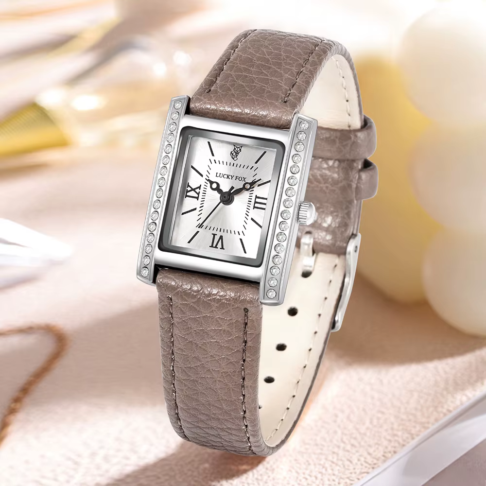 Montres femme diamant design Laides