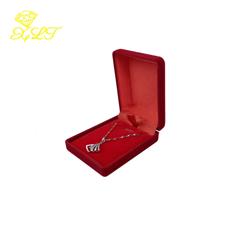 Boîte à bijoux pour pendentif
