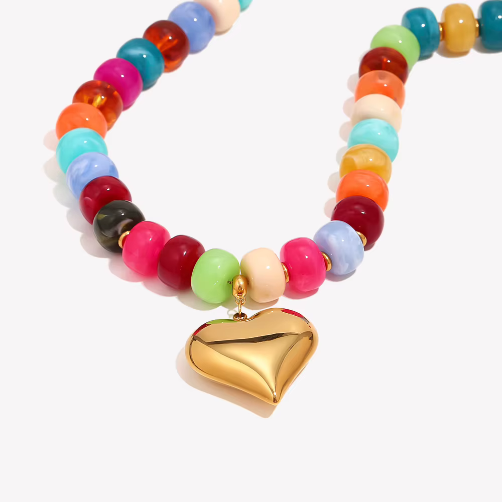 Collier pendentif cœur en résine colorée E.B.belle