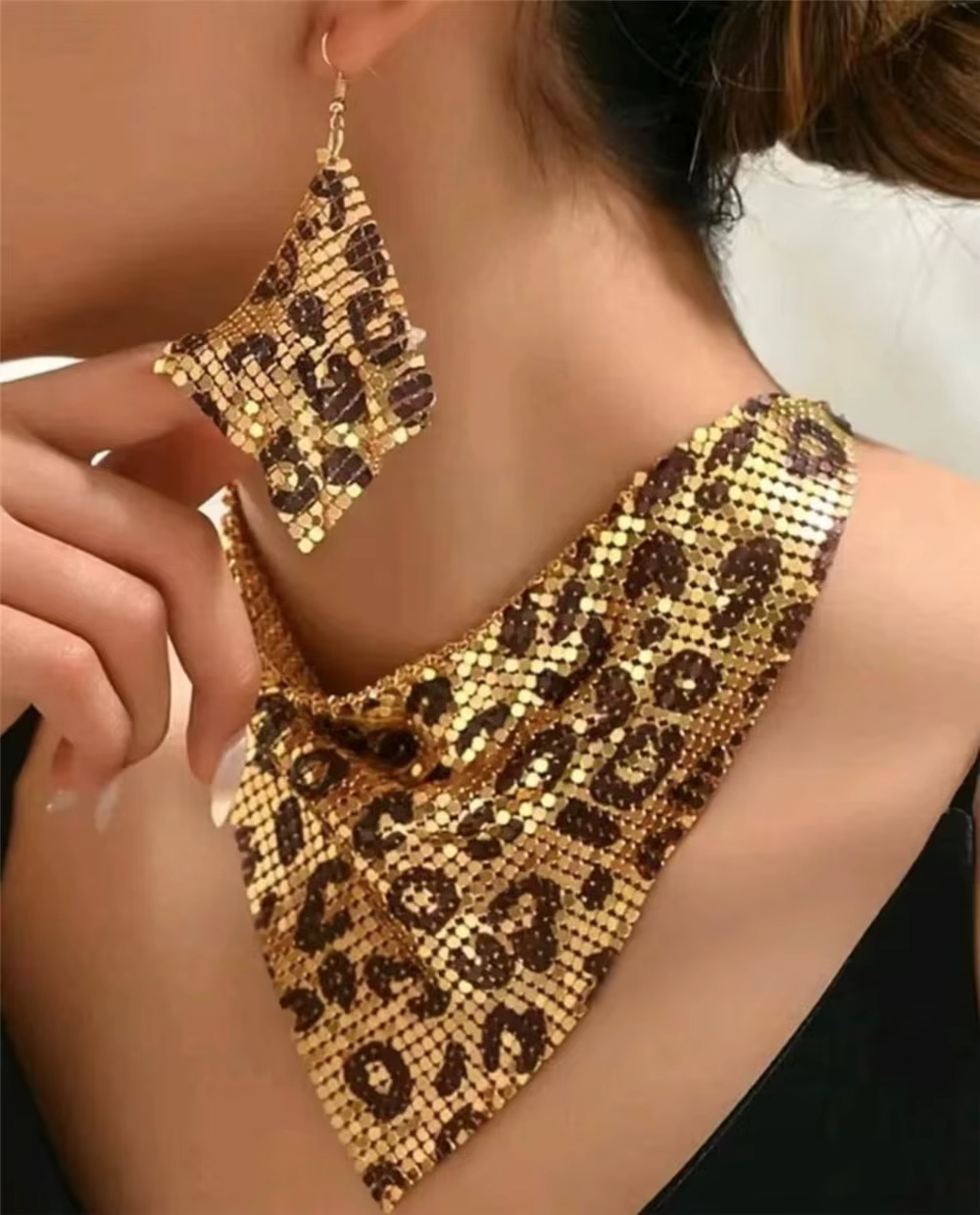 Ensemble de bijoux imprimé léopard à la mode