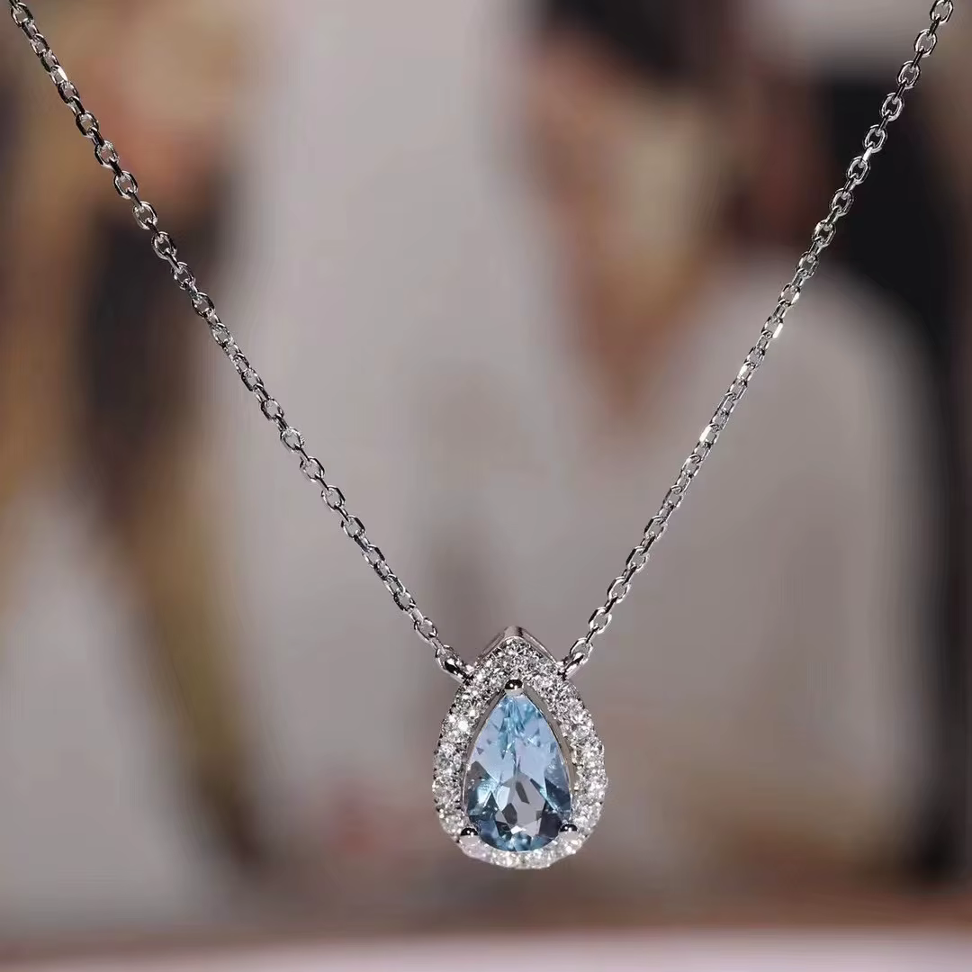 Collier aigue-marine en argent 925 frais et étincelant pour femmes
