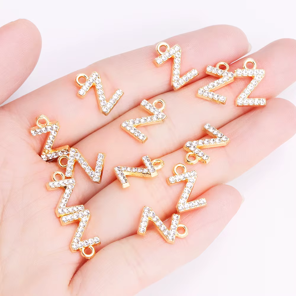 10 pièces lettres fines bijoux plaqué or Zircon 26 Alphabet ensemble de breloques fabrication