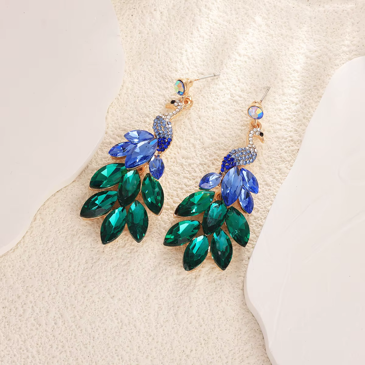 Boucles d'oreilles de luxe léger