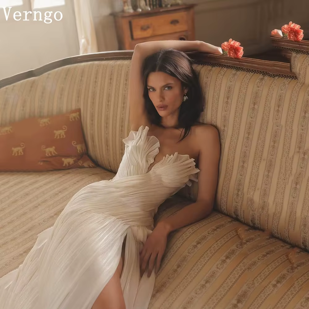 Robe de mariée plissée en mousseline Verngo