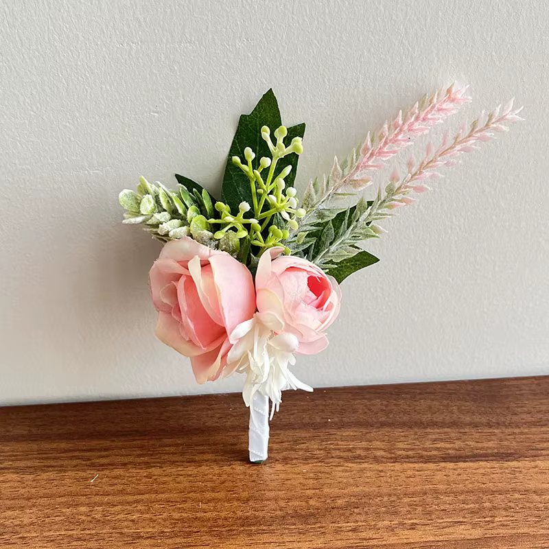 Boutonnière artificielle pour hommes