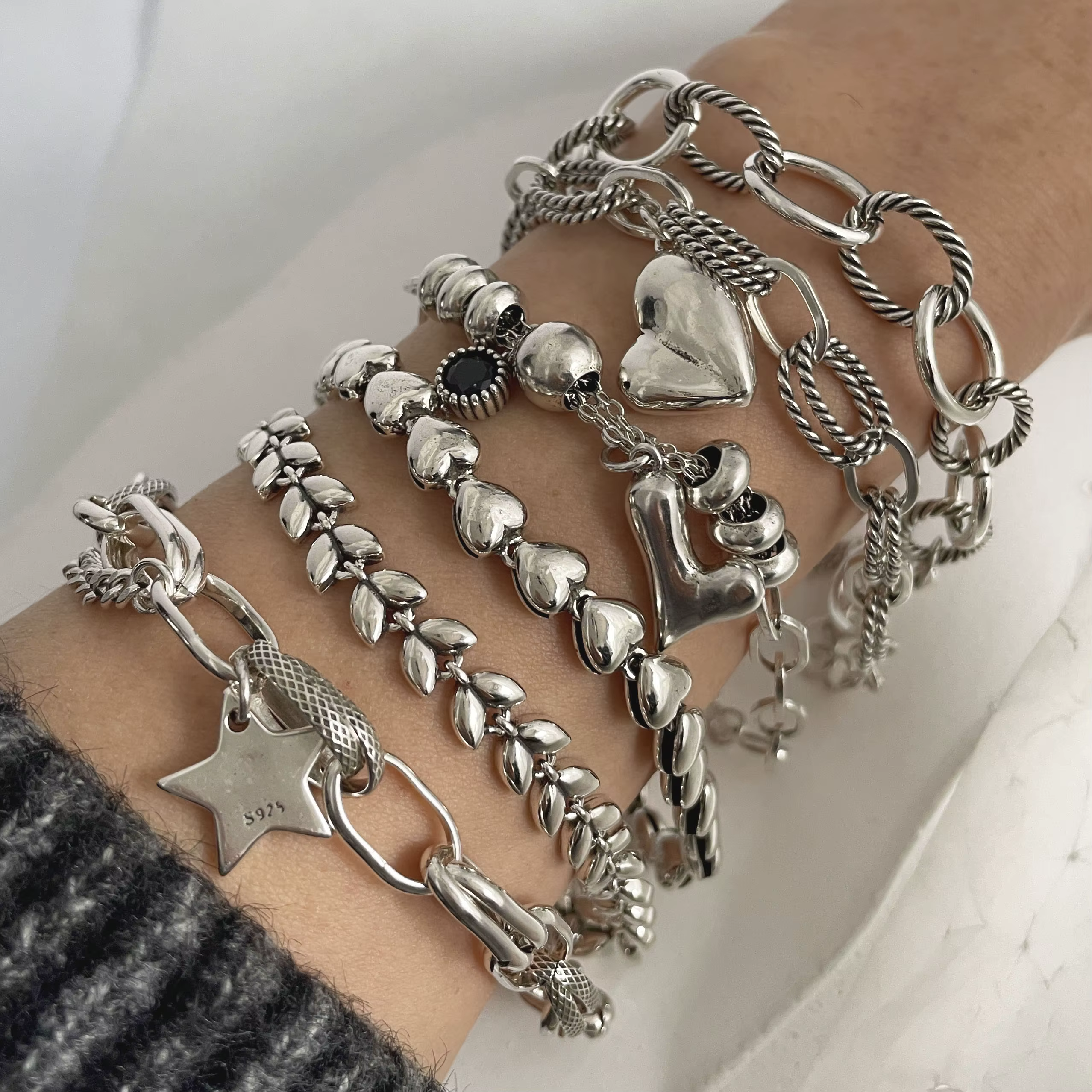 Bracelet en métal en argent regardé 100% pour femme