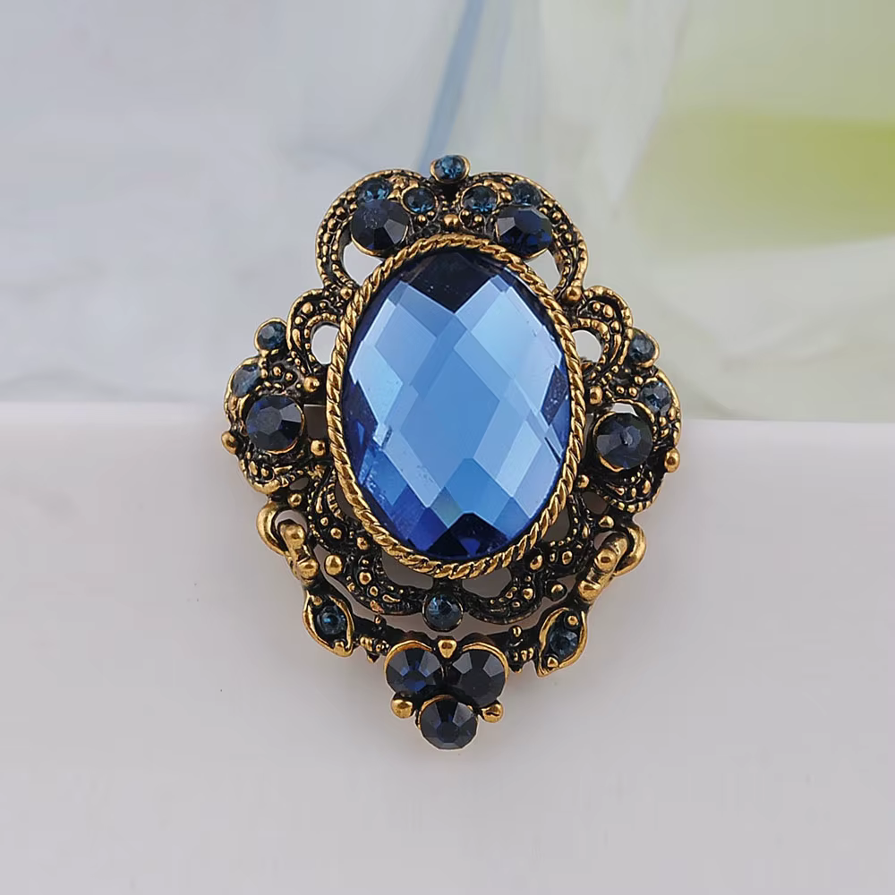 Broche camée de style victorien, accessoire de mode vintage élégant