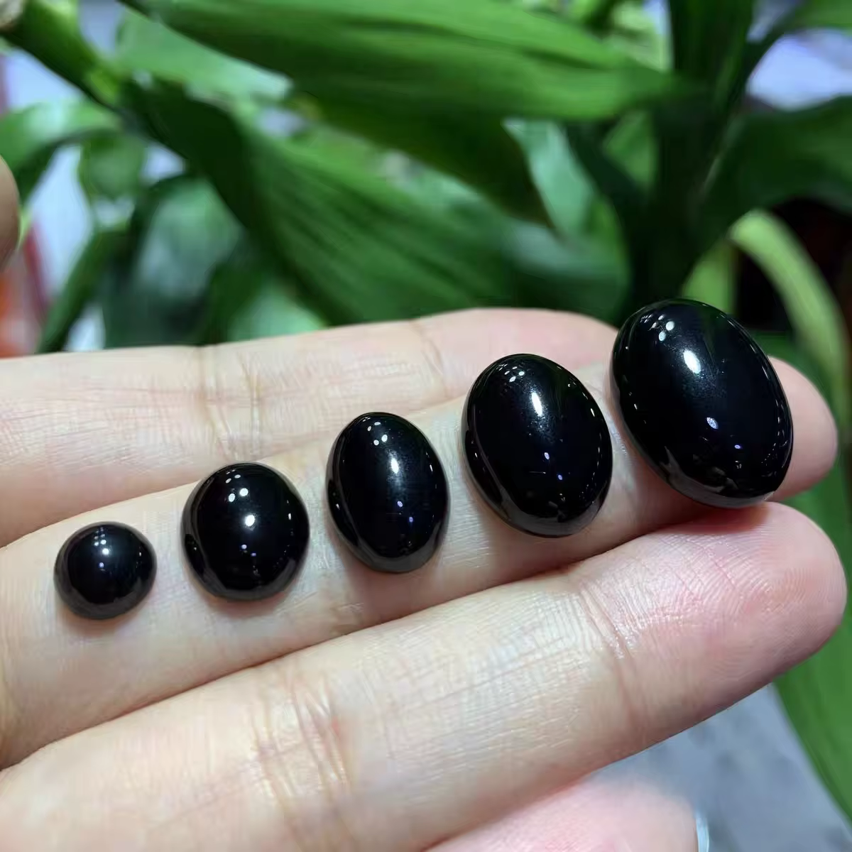 Anneau d'agate noire naturelle visage ovale en forme d'œuf fond plat surface unie style ancien épingle à cheveux bijoux