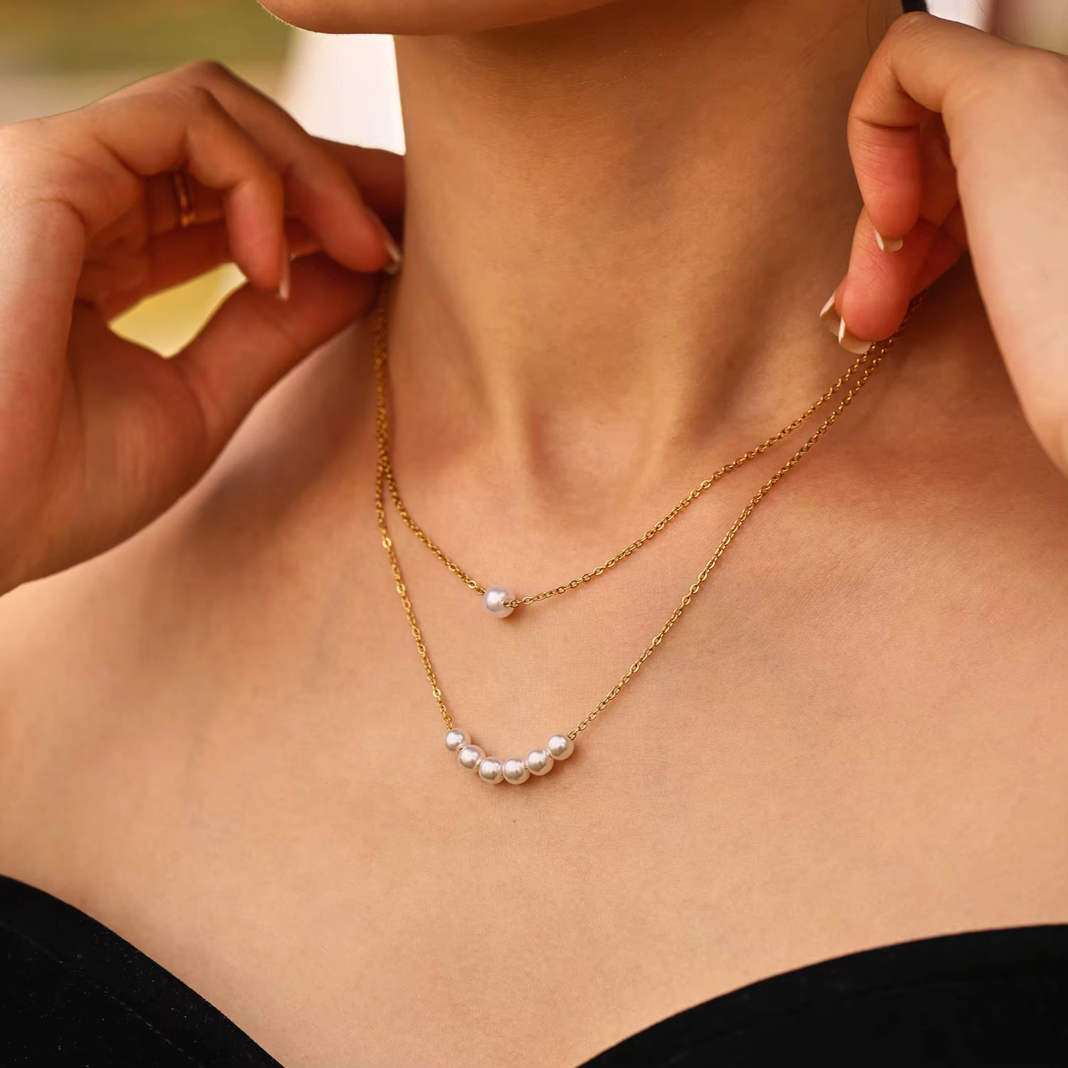 Magnifique collier ras du cou à chaîne au design simple pour femme
