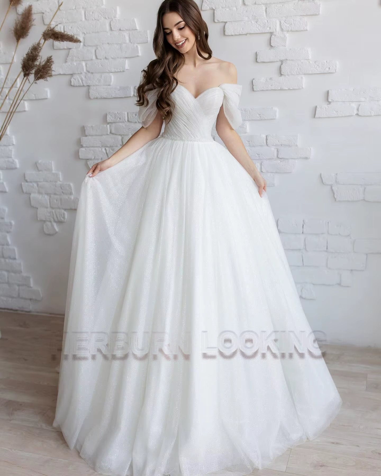 HERBURN – robe De mariée plissée