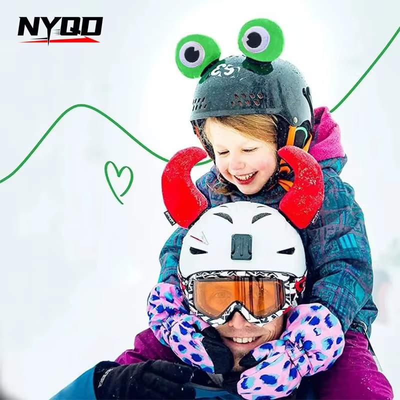 Mignon dessin animé casque bijoux grenouille Prince yeux