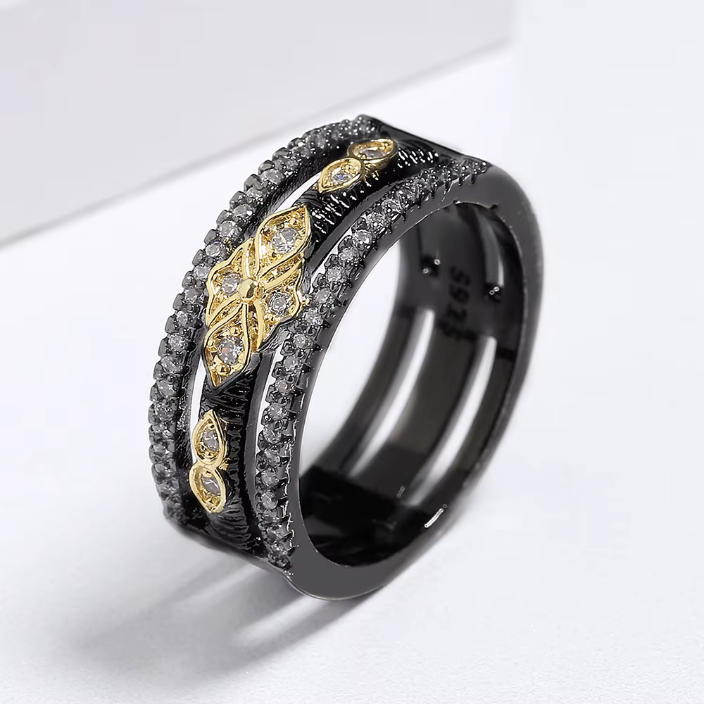 Bague bicolore noire et or pour femme