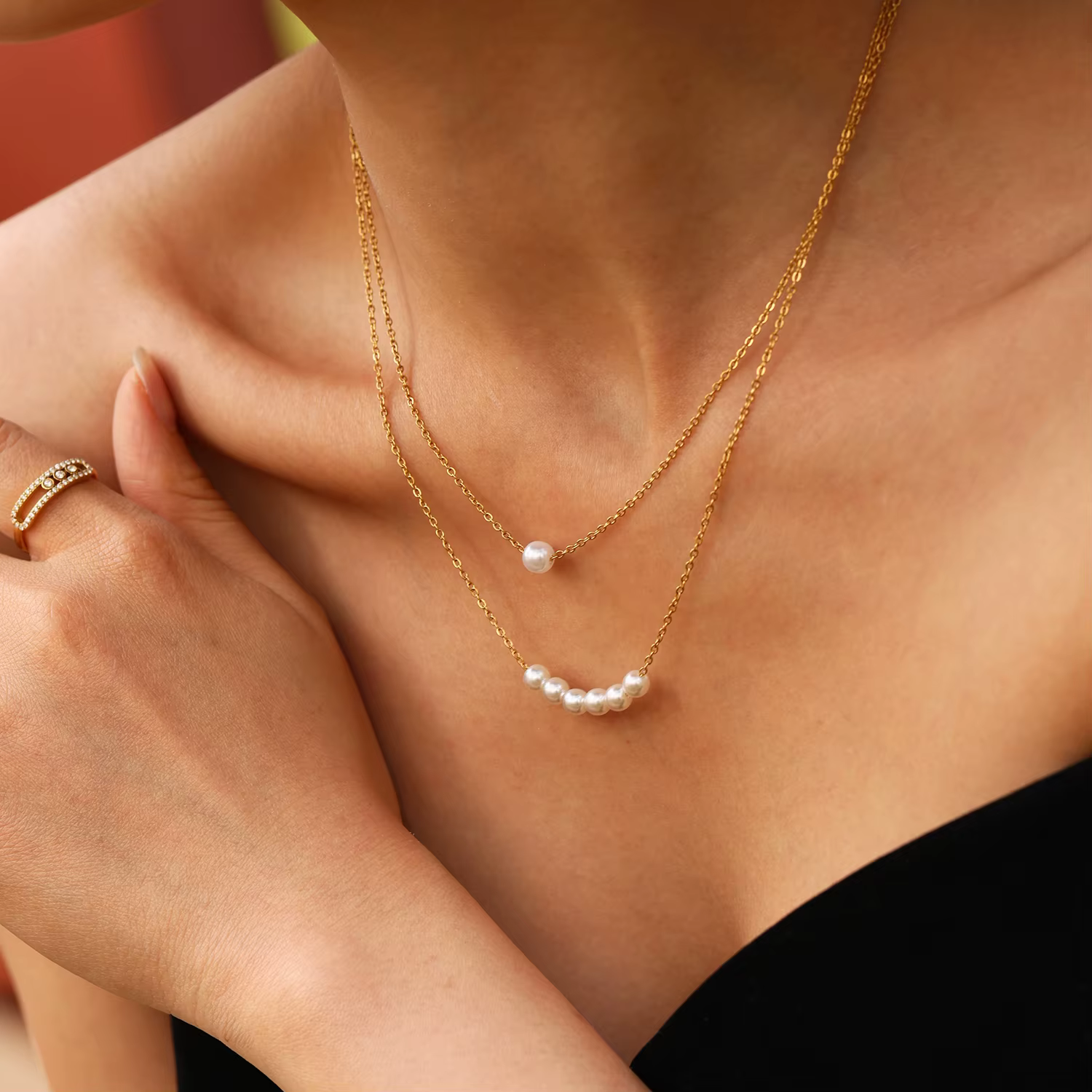 Magnifique collier ras du cou à chaîne au design simple pour femme