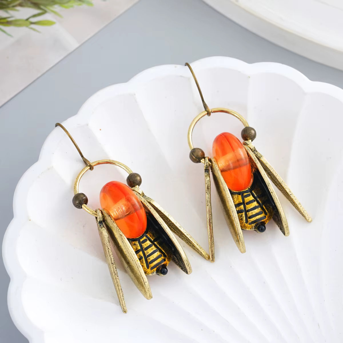 Boucles d'oreilles de couple d'été en forme d'insecte d'abeille