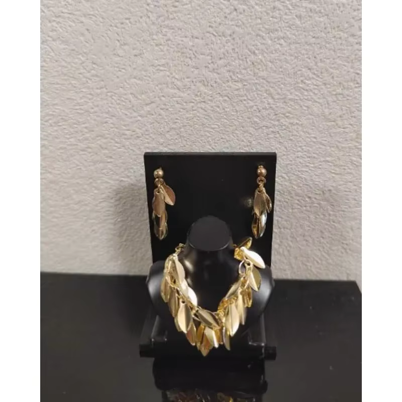 Collier et boucles d'oreilles en cristal de diamant fait à la main