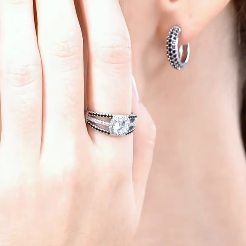 BLACK AWN 2026 Nouvelle bague couleur argent