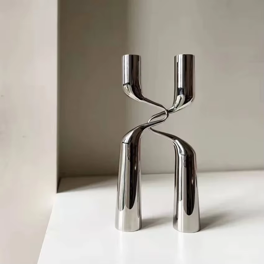 Bougeoir en argent, candélabre en métal de luxe