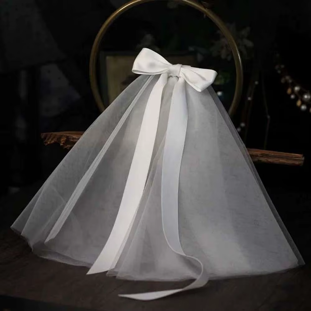 Beau châle Long en Satin avec nœud