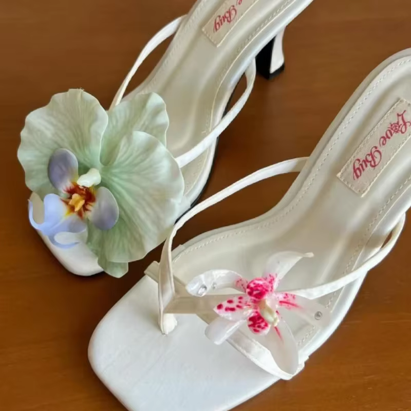 Sandales à fleurs pour femmes