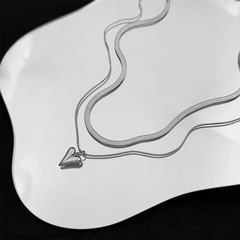 Collier pendentif coeur d'amour à double couche pour femme