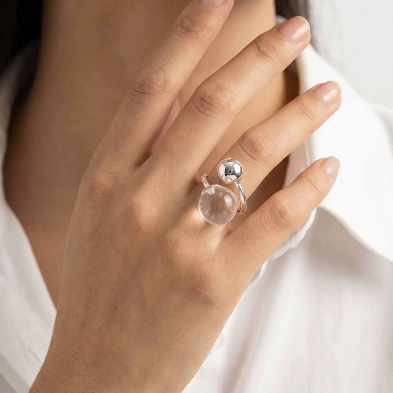Bague ouverte sphérique géométrique pour femme