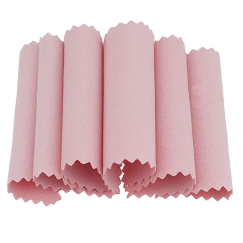 Lot de 50 chiffons de polissage roses 8x8cm pour bijoux