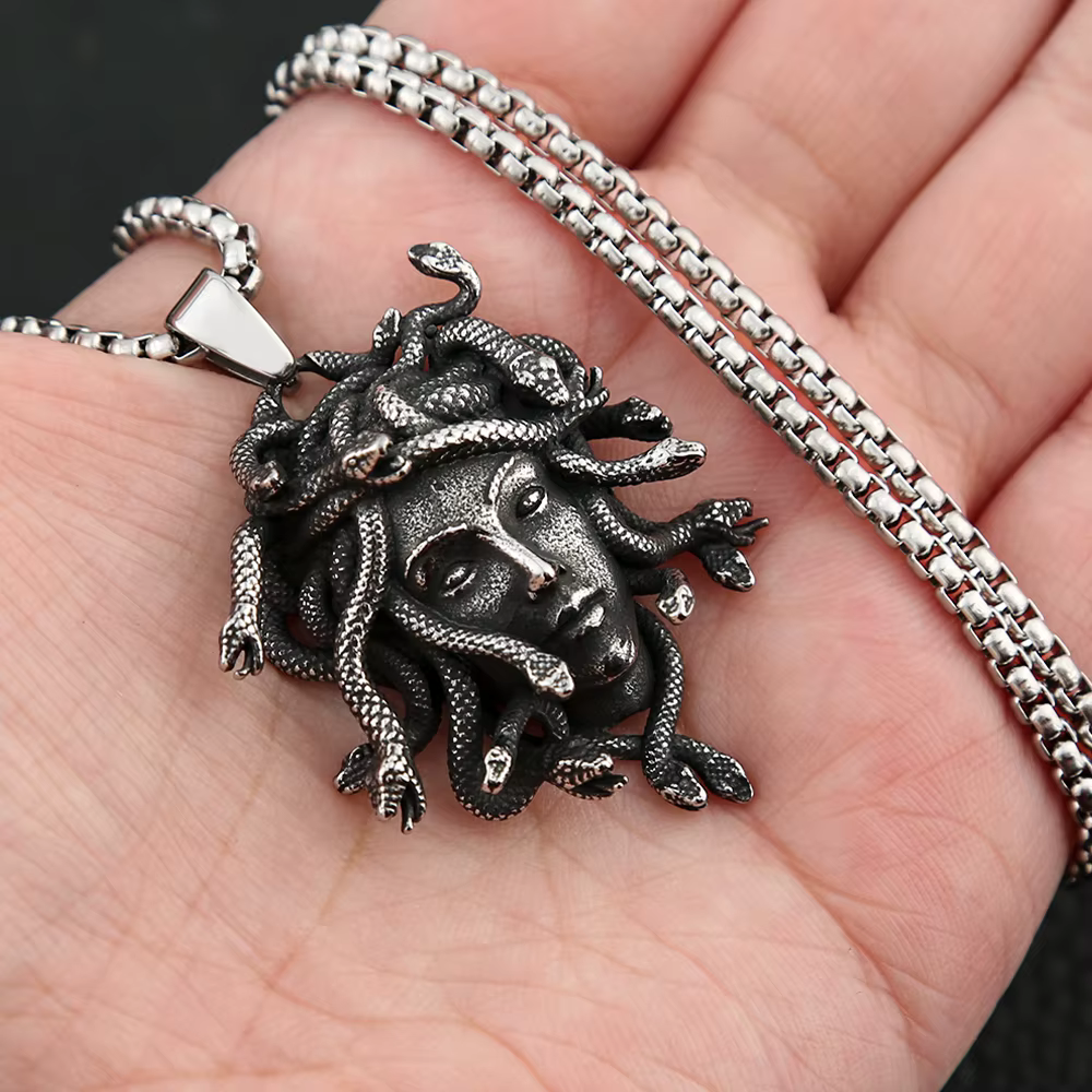 Pendentif gothique vintage Medusa SION L en acier inoxydable