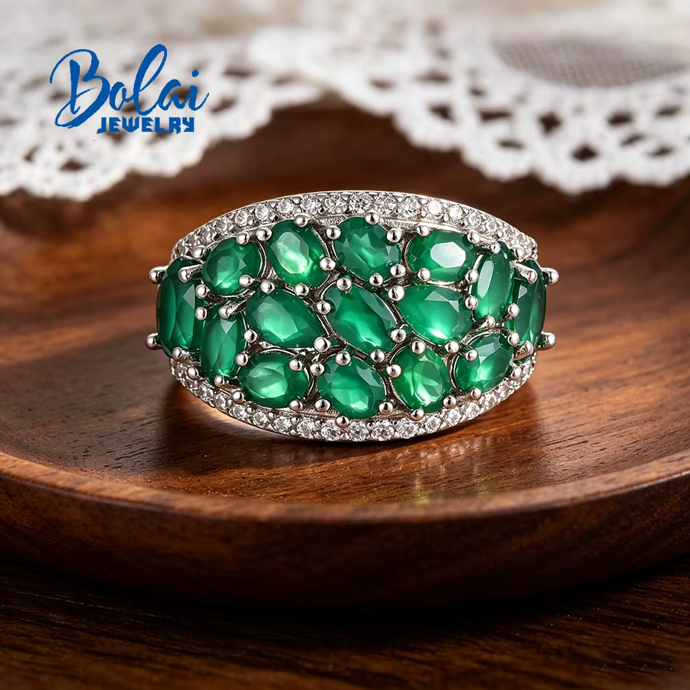 Magnifiques boucles d'oreilles en agate verte naturelle