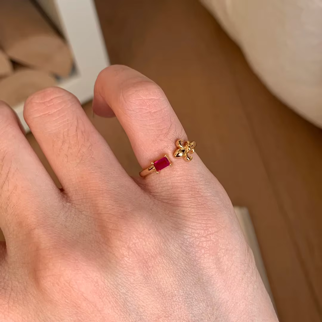 Bague Pinky en or Iris rubis de Style Royal pour femmes