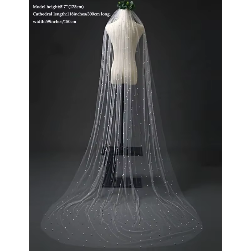 Voile de mariée élégant de 150 cm de longueur avec perles et peigne
