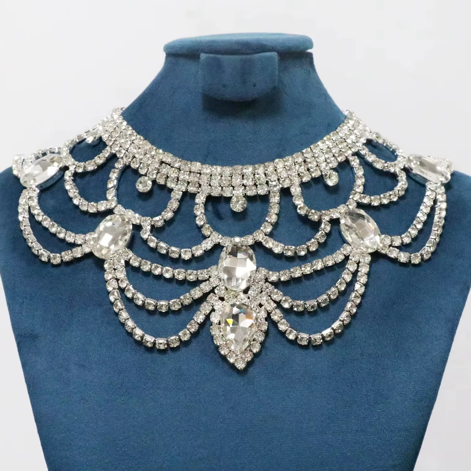 Collier de mode en strass brillants pour femme, bijou de luxe exquis pour mariée, mariage, fête, accessoires de tenue