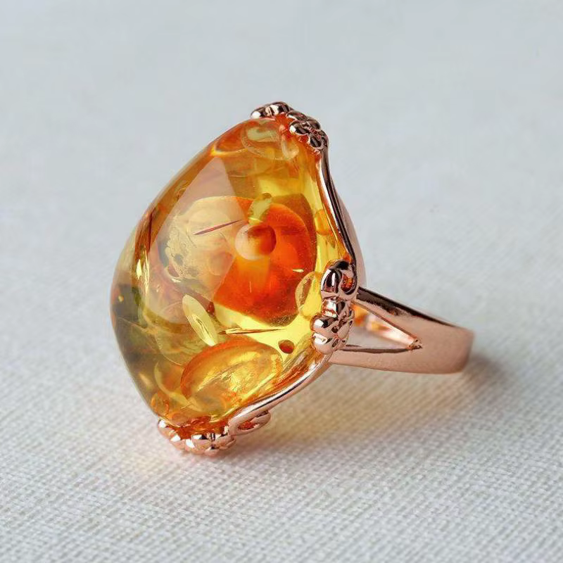 Bague fleur d'ambre naturelle pour femmes