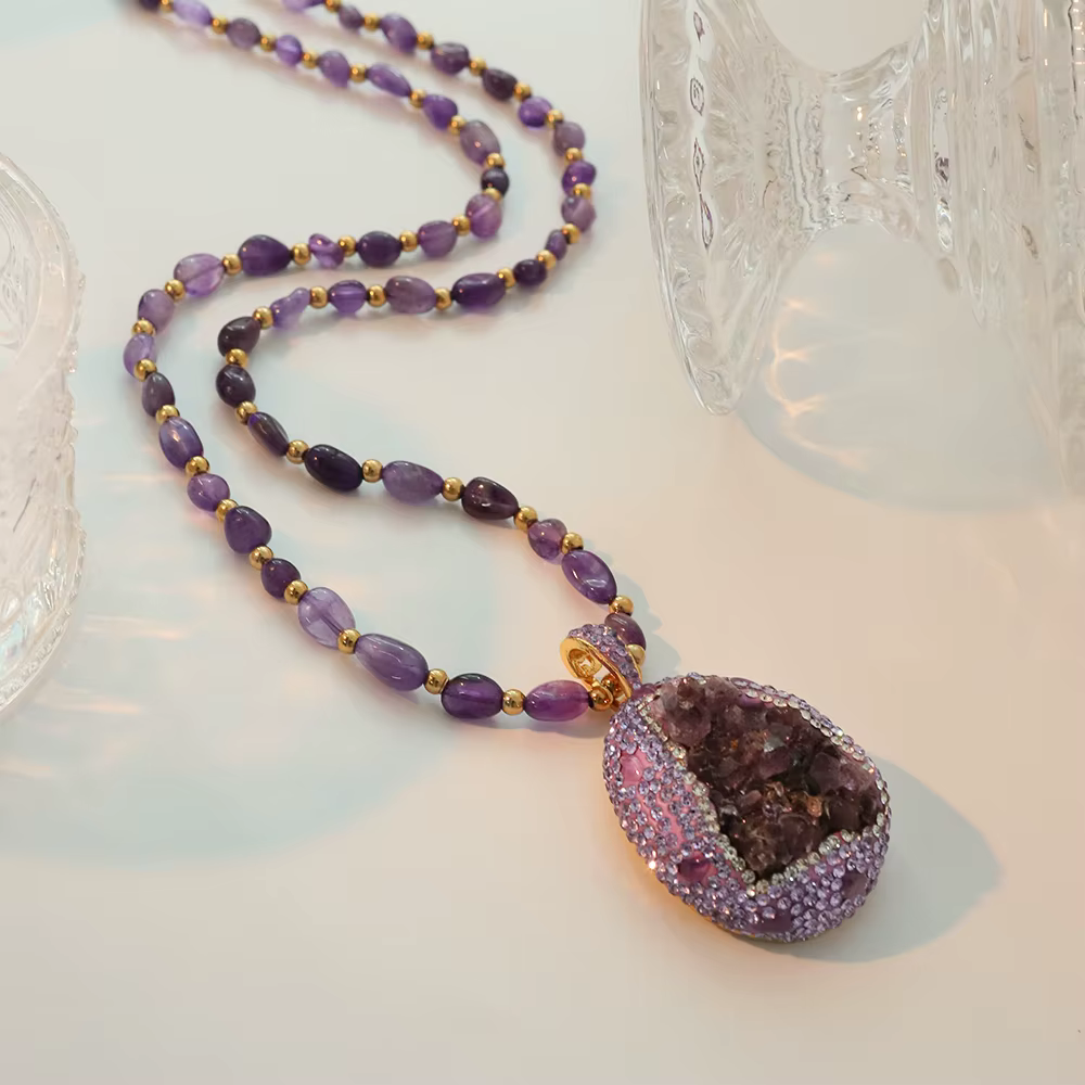 Collier pendentif incrusté naturel pour femme