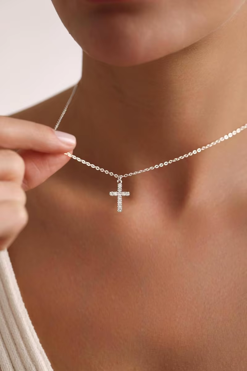 Collier croix pour femme - Pendentif