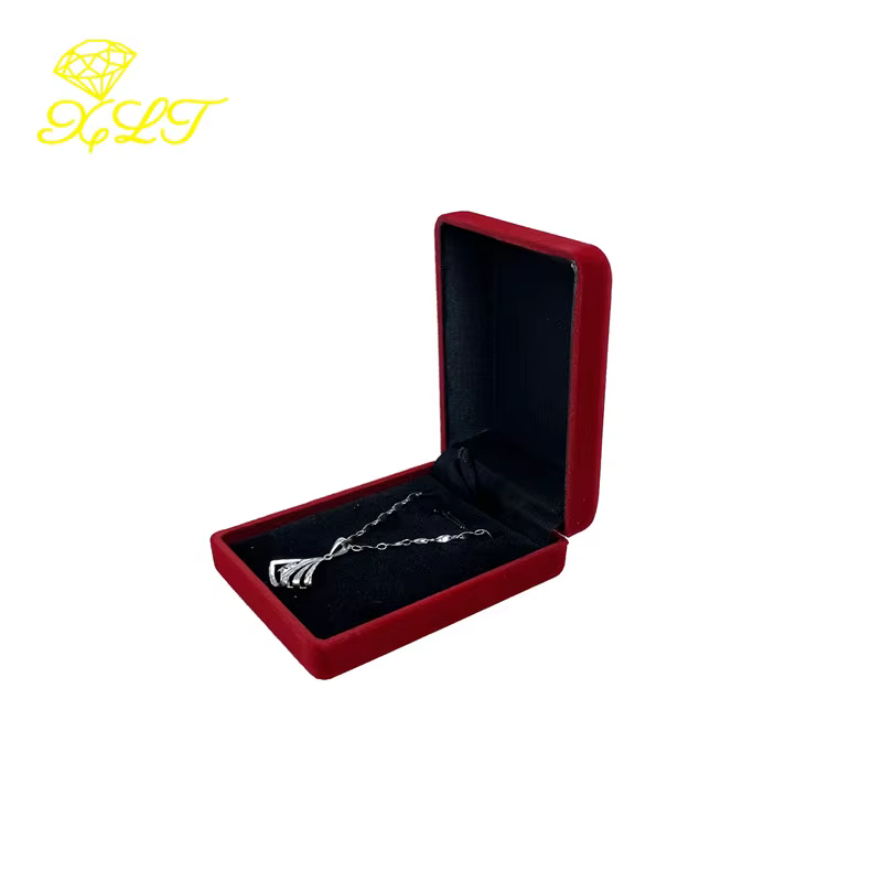 Boîte à bijoux pour pendentif