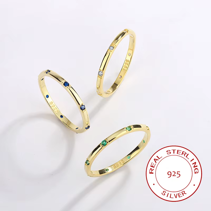 Bague émeraude saphir ronde à quatre broches en argent regardé S925 pour femme