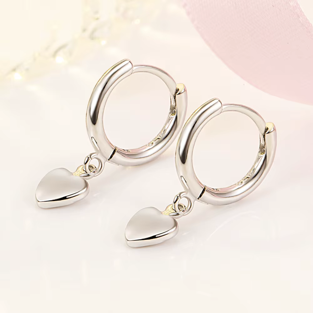 Boucles d'oreilles en forme de cœur en argent 925 de haute qualité pour femmes