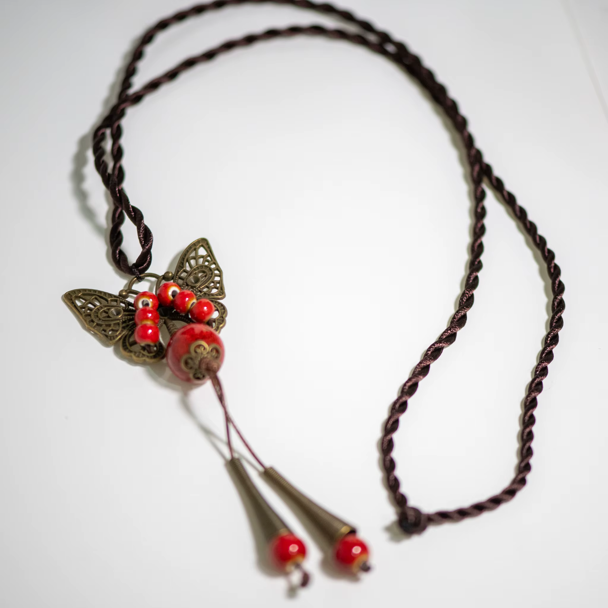 Collier en céramique « Dreams papillon » fabriqué à la main avec pendentif de 80 cm avec breloque de style ethnique