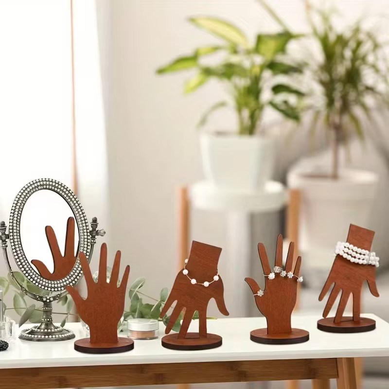 Présentoir de bijoux en forme de main en bois – Conception bidirectionnelle pour suspension murale