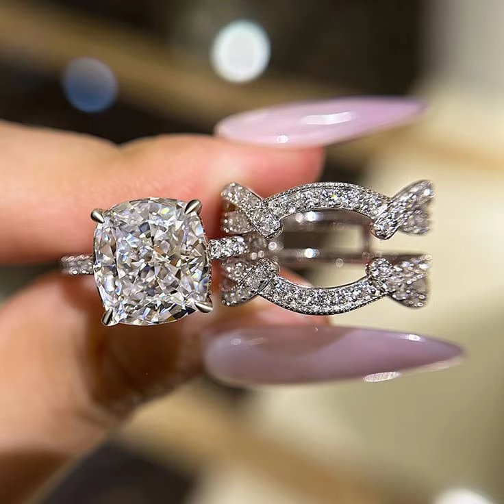 Ensemble de bagues de luxe en CZ