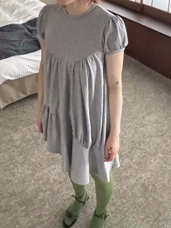 Robes grises à ourlet irrégulier pour femmes