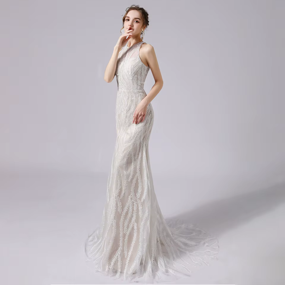 Robe de mariée simple en dentelle 2026
