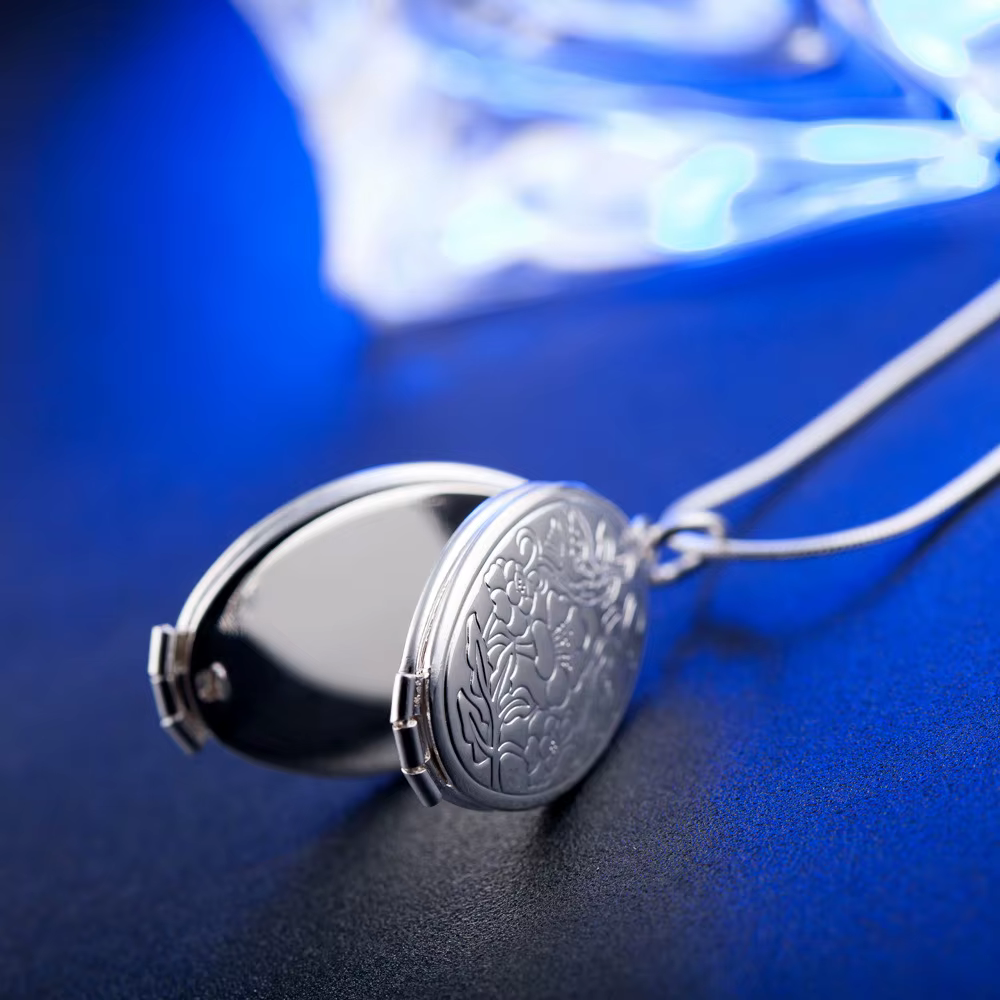 Collier pendentif médaillon mémoire cadre photo pour femme