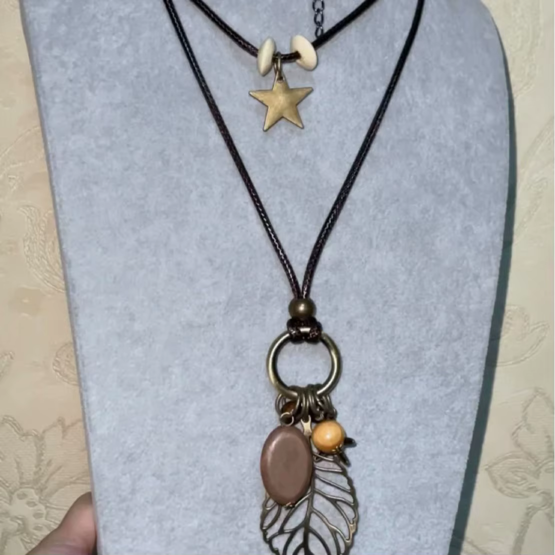 Collier Long en forme de feuille pour femmes