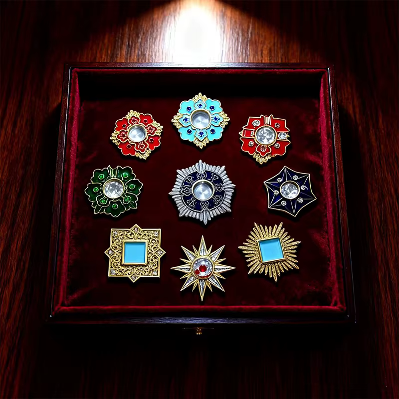 Nouveaux Objets Religieux de la Église