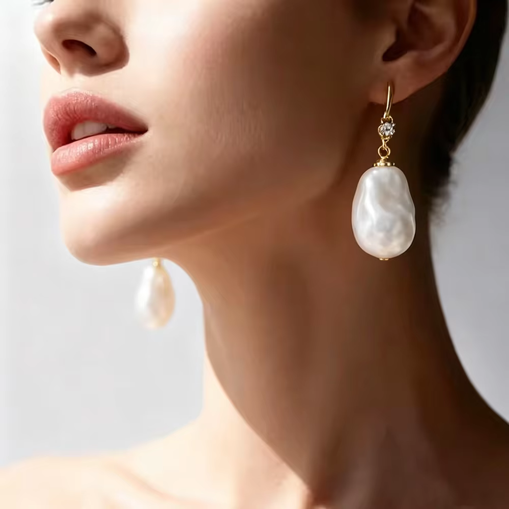 Boucles d'oreilles en perles baroques antiques