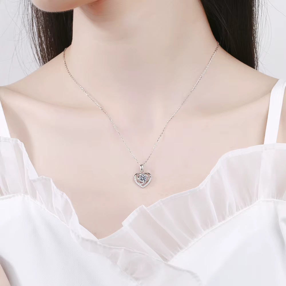 1.0ct coeur Moissanite pendentif pour les femmes brillant Imitation diamant bijoux 925 en argent Sterling