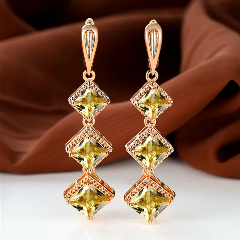 Boucles d'oreilles de fiançailles couleur or Rose
