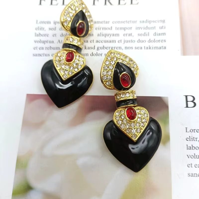 Boucles d'oreilles luxueuses plaquées or 18 carats